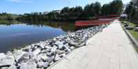 Алексей Текслер оценил объекты благоустройства в Нязепетровске. Автор фото – Наиль Фаттахов, АО «Обл-ТВ». - Губернатор Челябинской области