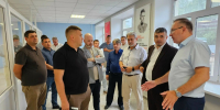 Глава Йошкар-Олы Евгений Кузьмин проверил ход работ после капремонта в школе №23 - Газета Йошкар-Ола