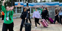 Петербург принял на финальную летнюю смену 262 школьника из Мариуполя - Петербургский дневник