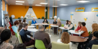 Наталья Западнова продолжает серию встреч с жителями и трудовыми коллективами столицы Самотлора - Единая Россия