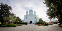 Сонм архипастырей Русской Православной Церкви совершил богослужения в Свято-Троицком Серафимо-Дивеевском монастыре - Нижегородская епархия