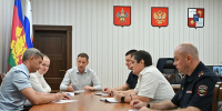 Глава города Андрей Прошунин поручил усилить контроль за безопасностью на сочинских АЗС - Администрация г. Сочи