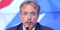 Алексей Кочетков: «Зеркальный» ответ РФ на пиратство Запада лишит его чувства безнаказанности» - Spbdnevnik.ru