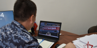 Прямая линия по вопросам прохождения службы в Росгвардии состоялась в Элисте - Росгвардия