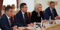 Юрий Шалабаев встретился с делегациями городов-побратимов и партнеров, которые приехали в Нижний Новгород в преддверии 805-летия города - Администрация г. Нижний Новгород