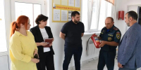 Сотрудники МЧС России принимают участие в обследовании избирательных участков Малокарачаевского района - МЧС России