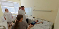 Александр Шуваев навестил в больнице пострадавшего юного белгородца - Сетевое издание Прохоровские истоки