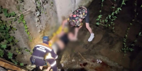 В Сочи спасатели подняли туристку из оврага, достали мужчину из канавы и помогли медикам - Sochi24.tv