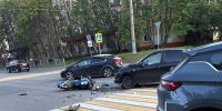 Страшная авария мотоцикла и легковушки в центре Мурманска. Есть пострадавшие - Телекомпания ТВ-21