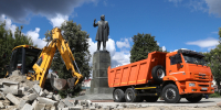 Губернатор дал ряд поручений по благоустройству сквера имени Белинского - Правительство