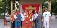 Фото Топотушка, Болтушка, Хохотушка и Ворчун из Бурятии выступили на Чистопрудном бульваре в Москве - Газета Новая Бурятия