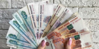 Почти миллиона рублей лишилась омичка, пытаясь заработать на инвестициях - Om1.Ru