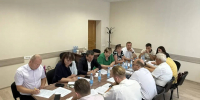 В Краснодаре депутаты СПРАВЕДЛИВОЙ РОССИИ провели совещание по нарушениям в работе управляющих компаний - Справедливая Россия