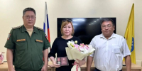 Глава Приютненского РМО Басан Манжиков вручил ордена Мужества семьям погибших героев - Единая Россия