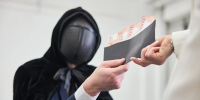 В Брянской области арестовали курьера, укравшего у пенсионерок 1,1 млн рублей - Комсомольская Правда