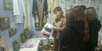В селе Чистопольского района молодежь познакомилась с экспозицией о земляке-артисте Рашите Сулейманове - Чистополь-информ