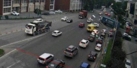 Фото: скриншот | Штраф за невидимую разметку: водитель во Владивостоке наказан за пересечение стоп-линии, которой нет - PrimPress.Ru