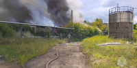 В Жигулевске огонь охватил магазин строительных материалов - Волга Ньюс