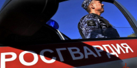Росгвардейцы задержали злоумышленницу, которая ударила родственницу в нос головой из-за денежного долга - Росгвардия