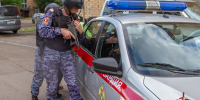 Росгвардейцы задержали дебошира, избившего знакомую - Росгвардия