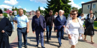 🚑 Губернатор Александр Хинштейн и депутат Госдумы Василий Пискарёв оценили ход капремонта корпуса Поныровской ЦРБ - 5377060533368 - Курская правда