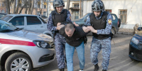 Кировские росгвардейцы задержали посетителей бара, подозреваемых в хулиганстве - Kirov.Online