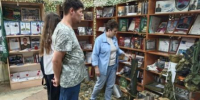 ЦГБДЮ.  “Знай солдат, ты не один”  Обзор выставочной экспозиции. - ЦБС г. Саратова