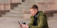 19-летнего курганца привлекли к ответственности за прослушивание экстремистской песни - Shadr.Info