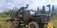 В Ярославской области мужчина на угнанном лесовозе вылетел в кювет - YarNews.Ru