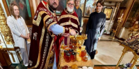 В Москве на Сербском подворье торжественно отметили Медовый Спас (фото) - Подворье Сербской Православной Церкви