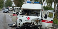 В Архангельской области произошло ДТП с автомобилем скорой. Два человека пострадали - Tv29.Ru
