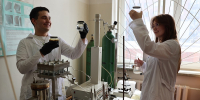 В НГУ знают, как переработать пластиковые отходы в моторное топливо - Газета Навигатор