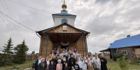 Воскресная Божественная Литургия в храме в честь апостолов Петра и Павла с. Гурульба - Улан-Удэнская и Бурятская епархия