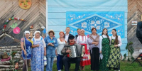 В Ямбулатове прошёл праздник трёх Спасов с концертом и хороводом - Волжская новь