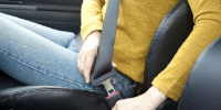 Девушка из Красноярска получила автомобильный штраф из‑за большой груди - РТВ-Подмосковье