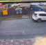 Машина без водителя снесла карусели во дворе и врезалась в авто в Южно-Сахалинске - News.Astv.Ru