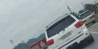 Грузовой поезд врезался в грузовик на железнодорожном переезде в Приморье - ГТРК Владивосток