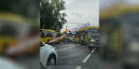 В Ярославле произошло ДТП с участием двух автобусов и легковушки - ГТРК