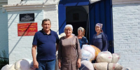 Тепло наших рук: в госпиталь отправлена очередная партия подушек - Министерство труда и соцзащиты