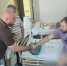 Глава муниципалитета Дмитрий Панков и его сын, а также заместитель главврача Борисовской ЦРБ Андрей Попов посетили раненых грайворонцев, находящихся на лечении в больницах Белгорода. - Грайворонский муниципальный округ
