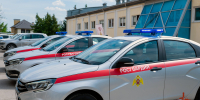 Росгвардейцы задержали мужчину, перепутавшего квартиры и повредившего чужую дверь (ФОТО) - Росгвардия