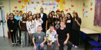 Михаил Клинков посетил детский лагерь «Город спорта» - Комсомольская Правда