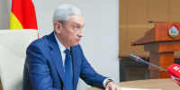 Борис Джанаев провел аппаратное совещание - Администрация РСО-А