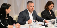 ​Михаил Евраев рассказал журналистам о работе по вовлечению в оборот государственного имущества - Правительство