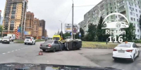 Авто опрокинулось на бок, попав в ДТП на Дубравной в Казани – есть пострадавшие - ИА Татар-информ