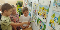В Международный день правил дорожного движения в детском саду «Светлячок» ребята отправились  в страну «Светофорию» - Anapa-News.Com