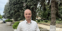 В Армавире заменят около 30 голубых елей на аллее возле здания администрации - GorodArmavir.Ru