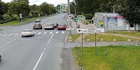 Неосторожный водитель создал аварию в Красном Селе - Spbdnevnik.ru