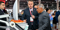 Рустам Минниханов и почетные гости ознакомились с экспозицией выставки Russia-China Expo - Минздрав РТ