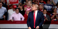 Трамп заявил, что США могут легко справиться с Оманом - ИА Общественная служба новостей
